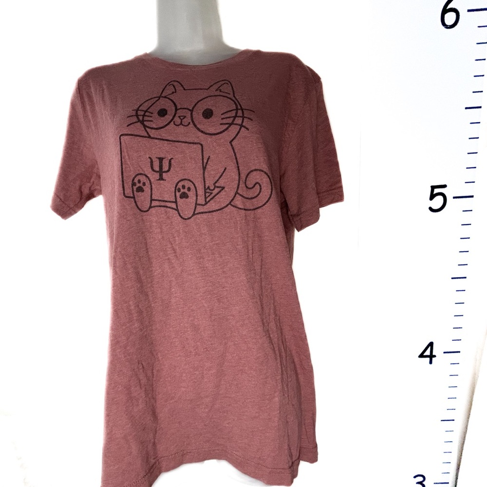 Bella Canvas Redish‎ Brown Cat on Computer Graphic T-shirt Medium Cat Mom Tee
